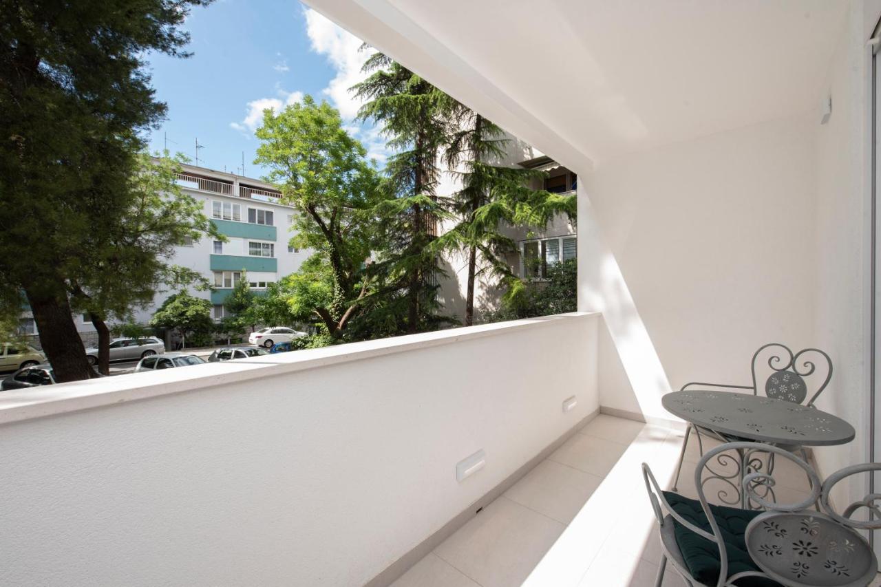 Lions Apartment Split Buitenkant foto
