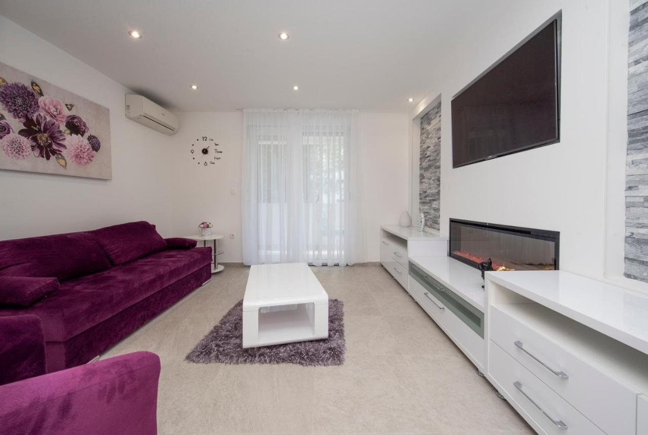 Lions Apartment Split Buitenkant foto